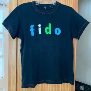 Fido Cafe Nashville black tshirt. Women’s size Small